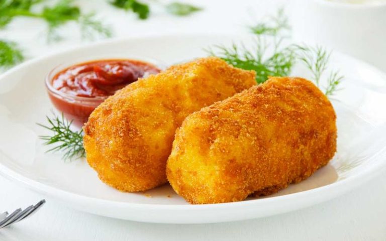 Crocchette Di Pollo Fritte In Friggitrice Ad Aria