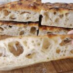 Focaccia con il lievito madre