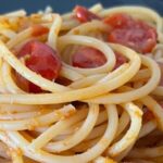 Pasta con bottarga e pomodorini