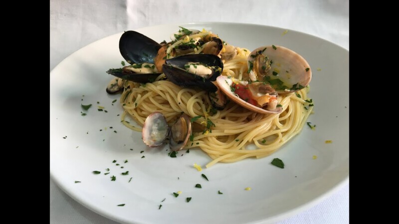 Pasta con vongole e cozze