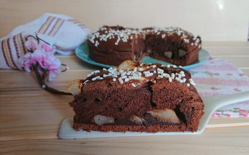 torta-cioccolato-e-pere-senza-glutine.jpg