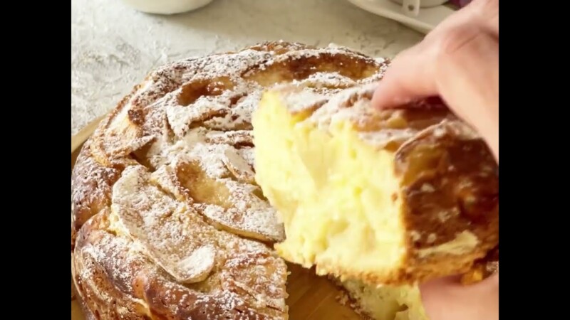 Torta allo yogurt e mele in vasetti